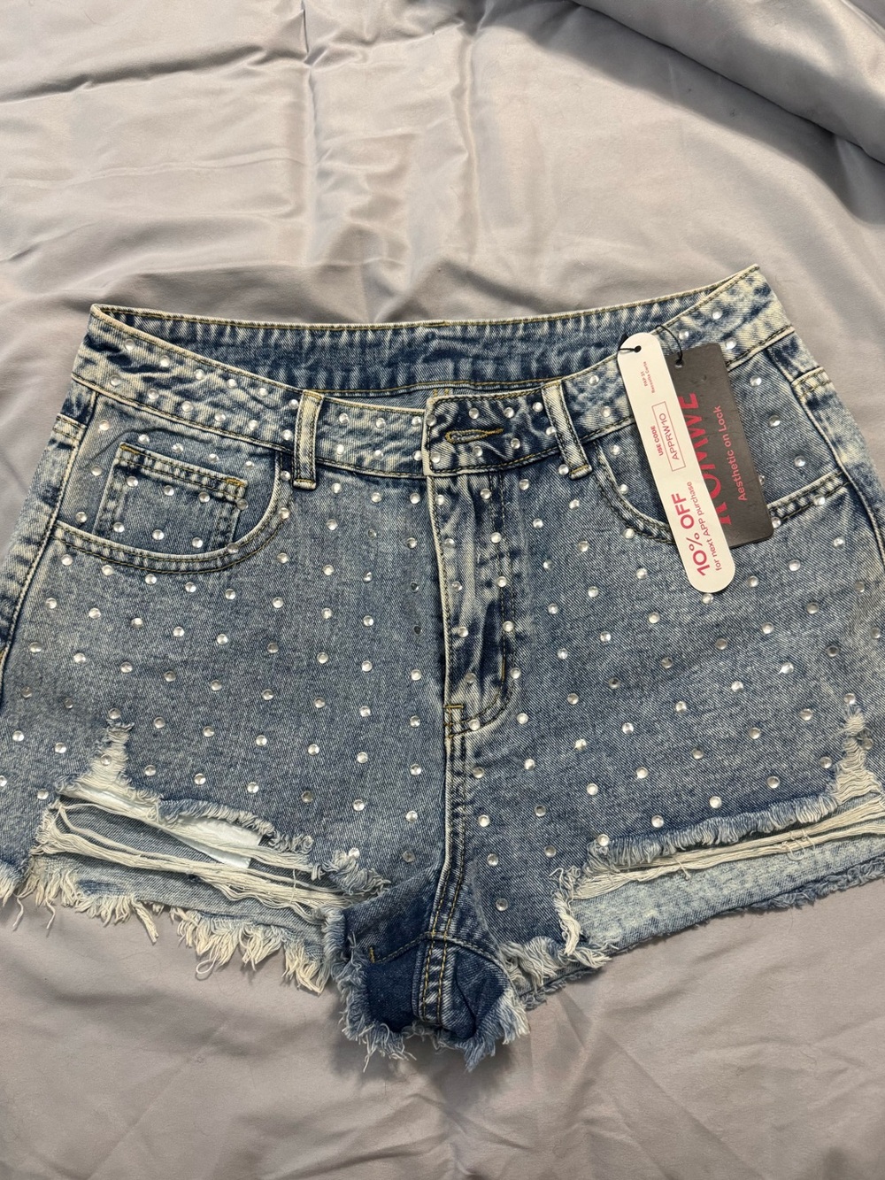Rhinestone stud distressed Jean shorts